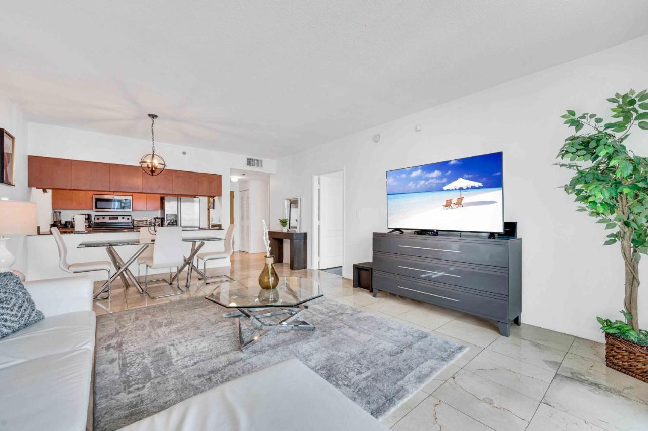 Ferienwohnung Modern 1 Bed In The Heart Of Brickell With Free Parking Miami Exterior foto
